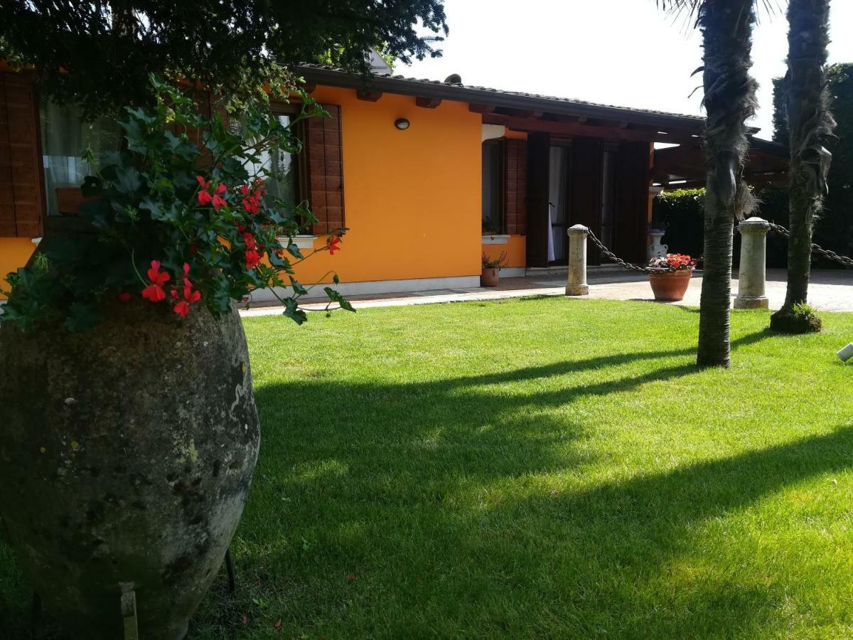 La Brigata Apartments Orange House Cavallino-Treporti Bagian luar foto